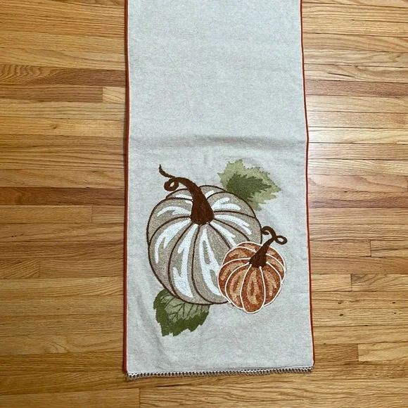 Harvest Table Runner - Picture 2 of 9